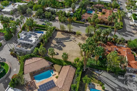 430 S Patencio Rd, Palm Springs, CA 92262