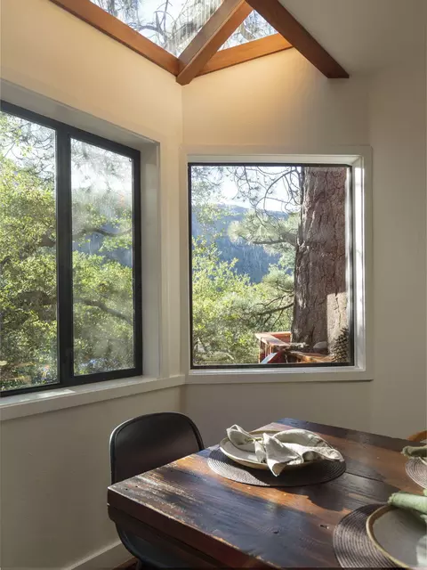 Dining - 55100 Pine Crest Dr, Idyllwild, CA 92549 photo 4 of 4