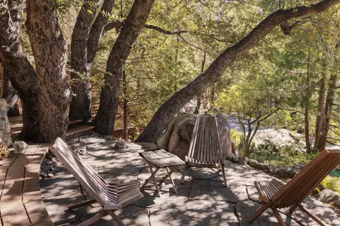 Exterior - 55100 Pine Crest Dr, Idyllwild, CA 92549 photo 15 of 17