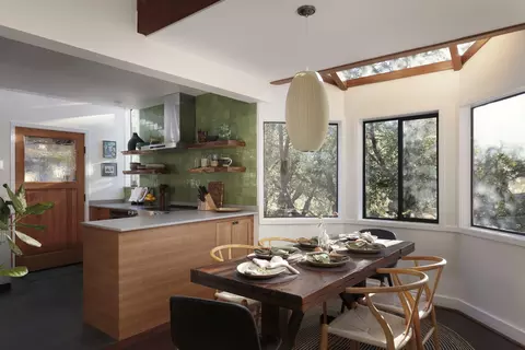 Dining - 55100 Pine Crest Dr, Idyllwild, CA 92549 photo 2 of 4