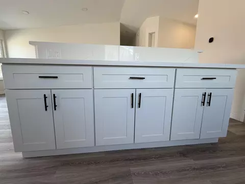Kitchen - 47254 Diane St, Indio, CA 92201 photo 1 of 7