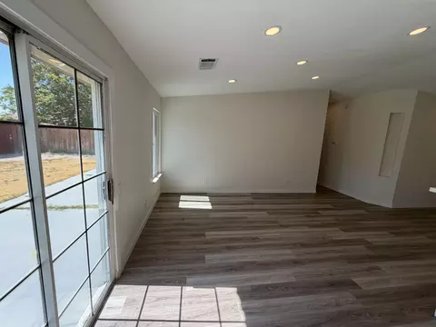 Living - 47254 Diane St, Indio, CA 92201 photo 1 of 4