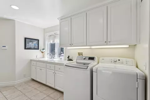 Other - 391 Cedar Ridge Dr, Lake Arrowhead, CA 92352 photo 11 of 13