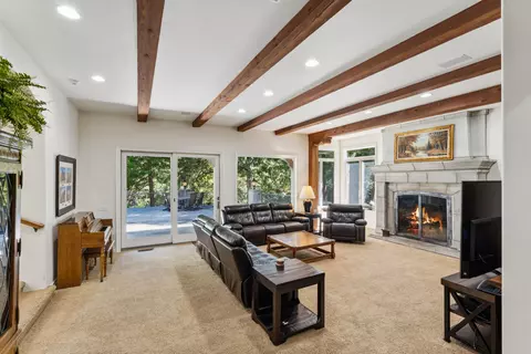 Living - 391 Cedar Ridge Dr, Lake Arrowhead, CA 92352 photo 1 of 3