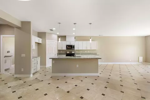 Living - 83137 Broadmoor Dr, Indio, CA 92203 photo 7 of 13