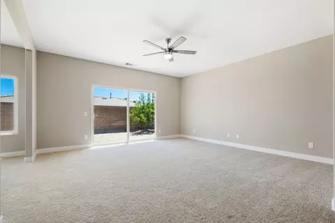 Living - 83137 Broadmoor Dr, Indio, CA 92203 photo 10 of 13