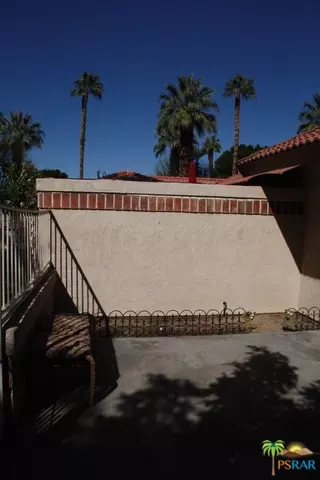 49041 Eisenhower Dr, Indio, CA 92201 photo 5