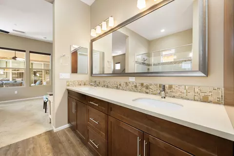 Bath - 82707 Monarchos, Indio, CA 92201 photo 2 of 4