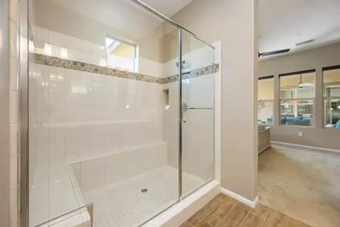 Bath - 82707 Monarchos, Indio, CA 92201 photo 3 of 4