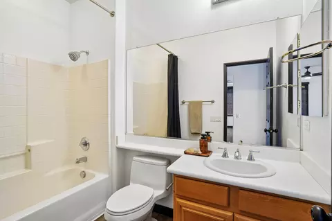 Bath - 80536 Denton Dr, Indio, CA 92203 photo 3 of 5