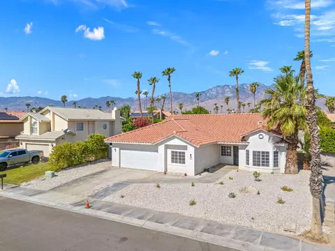 28091 Horizon Rd, Cathedral City, CA 92234