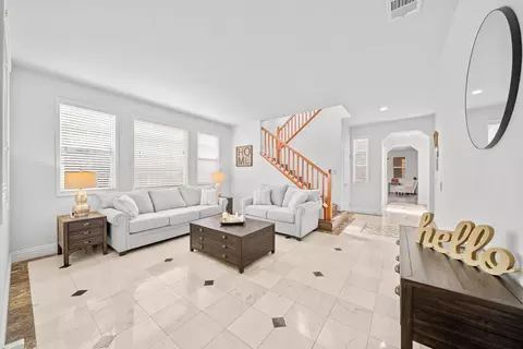 Entry Way - 2121 Cottage Ct, Perris, CA 92571 photo 1 of 5