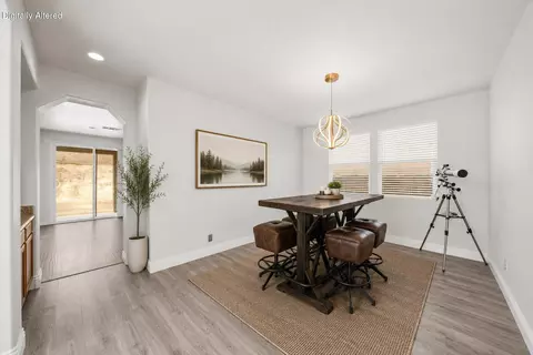 Dining - 2121 Cottage Ct, Perris, CA 92571 photo 2 of 3