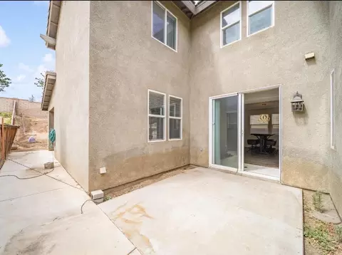 Exterior - 2121 Cottage Ct, Perris, CA 92571 photo 8 of 11