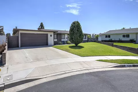 7250 Harding Cir, Buena Park, CA 90620