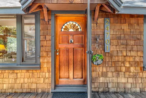 Entry Way - 24701 Schaffer Dr, Idyllwild, CA 92549 photo 1 of 4