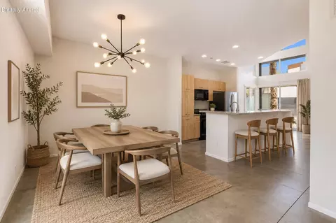 231 Breeze Loop, Palm Springs, CA 92262