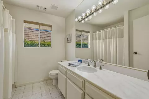 Bath - 79600 Mandeville Rd, Bermuda Dunes, CA 92203 photo 3 of 9