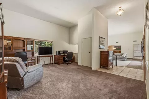 Living - 79600 Mandeville Rd, Bermuda Dunes, CA 92203 photo 5 of 6