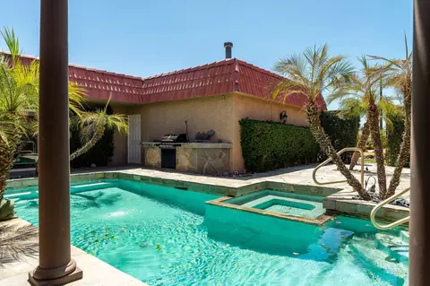 Exterior - 79600 Mandeville Rd, Bermuda Dunes, CA 92203 photo 9 of 12