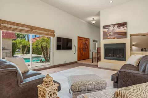 Living - 79600 Mandeville Rd, Bermuda Dunes, CA 92203 photo 1 of 6