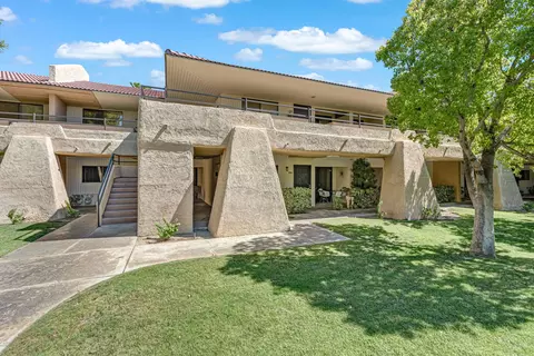 2821 N Los Felices Rd, Palm Springs, CA 92262