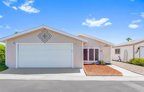 127 Hester Dr, Cathedral City, CA 92234