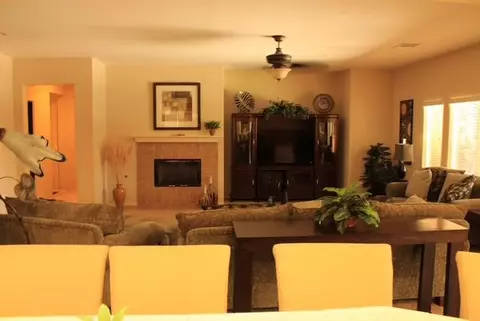 Living - 41430 Keller Ct, Indio, CA 92203 photo 2 of 3