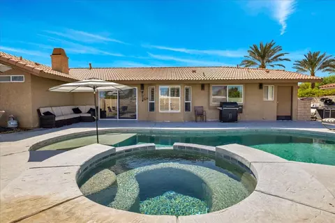 Exterior - 42670 Sandy Bay Rd, Bermuda Dunes, CA 92203 photo 4 of 12