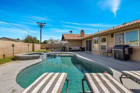 Exterior - 42670 Sandy Bay Rd, Bermuda Dunes, CA 92203 photo 10 of 12