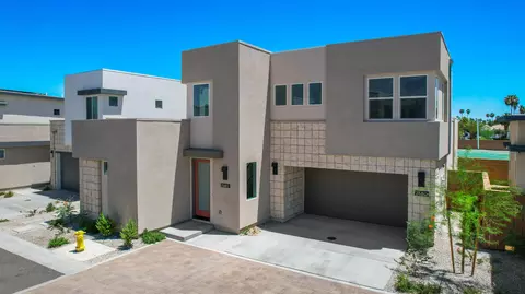 2680 Maverick Ln, Palm Springs, CA 92264