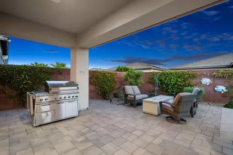 Exterior - 82375 W Mccarroll Dr, Indio, CA 92201 photo 5 of 10