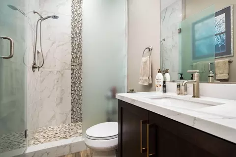 Bath - 82375 W Mccarroll Dr, Indio, CA 92201 photo 3 of 4