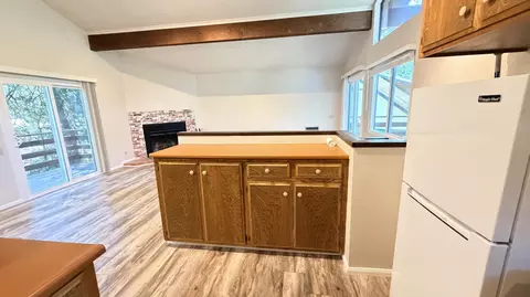 Living - 25950 Lilac Dr, Idyllwild, CA 92549 photo 1 of 5