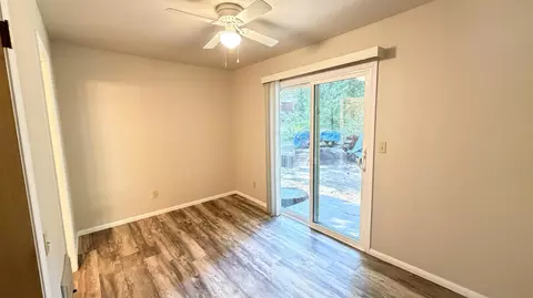 Bedroom - 25950 Lilac Dr, Idyllwild, CA 92549 photo 1 of 12