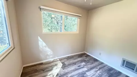 Bedroom - 25950 Lilac Dr, Idyllwild, CA 92549 photo 12 of 12