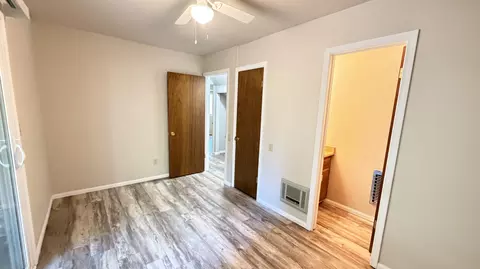 Bedroom - 25950 Lilac Dr, Idyllwild, CA 92549 photo 3 of 12