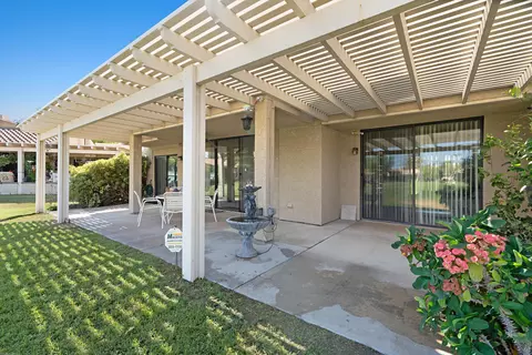 68225 Village Dr, Cathedral City, CA 92234