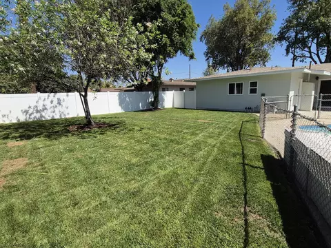 Exterior - 4720 Whipple Rd, Riverside, CA 92506 photo 6 of 7