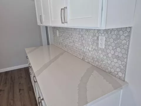Kitchen - 4720 Whipple Rd, Riverside, CA 92506 photo 4 of 4