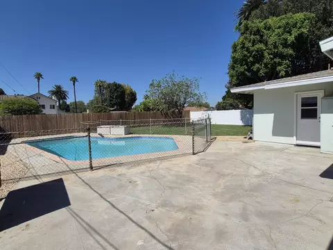 Exterior - 4720 Whipple Rd, Riverside, CA 92506 photo 5 of 7