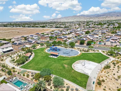 View/Area - 44816 Beringer Dr, Indio, CA 92203 photo 7 of 7