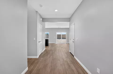 Entry Way - 44816 Beringer Dr, Indio, CA 92203 photo 2 of 6
