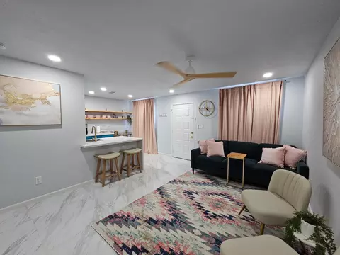 Living - 82859 Davis Dr, Indio, CA 92201 photo 3 of 3