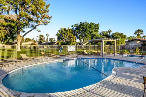 Exterior - 48982 Eisenhower Dr, Indio, CA 92201 photo 16 of 17