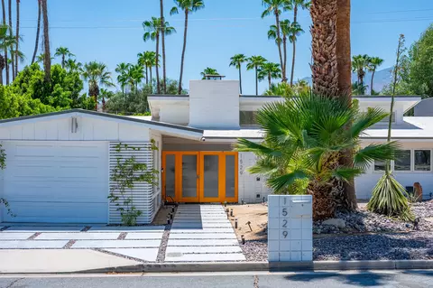 1529 S Riverside Dr, Palm Springs, CA 92264
