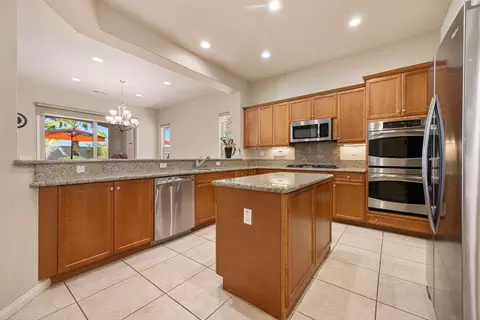 Kitchen - 39663 Camino Templado, Indio, CA 92203 photo 2 of 5