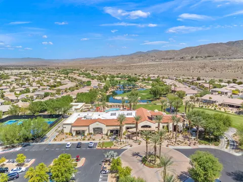 View/Area - 39663 Camino Templado, Indio, CA 92203 photo 4 of 8
