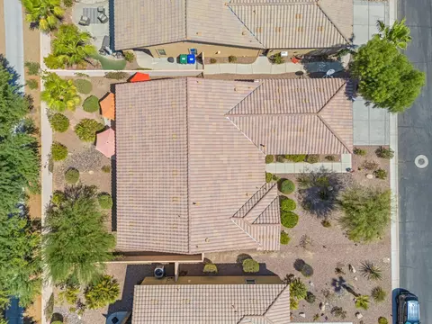 View/Area - 39663 Camino Templado, Indio, CA 92203 photo 2 of 8