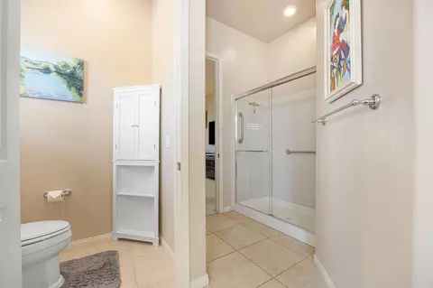 Bath - 39663 Camino Templado, Indio, CA 92203 photo 5 of 7
